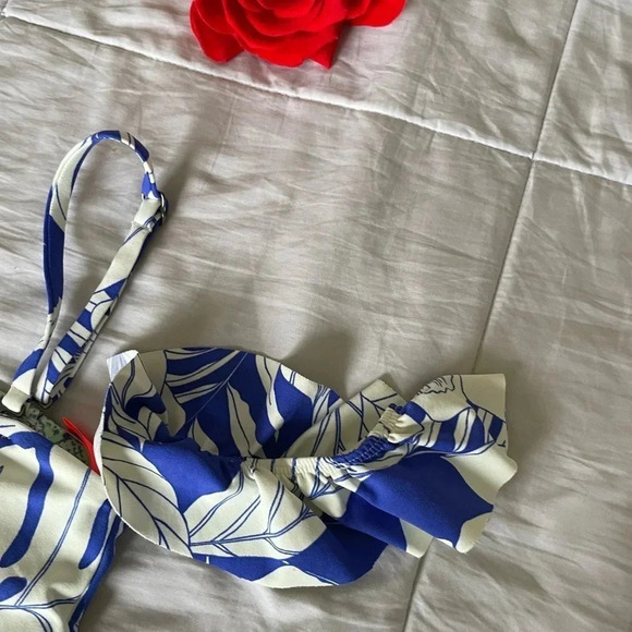 Maaji ruffle reversible bikini top - Picture 3 of 14